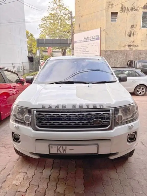 Land Rover Freelander 2013