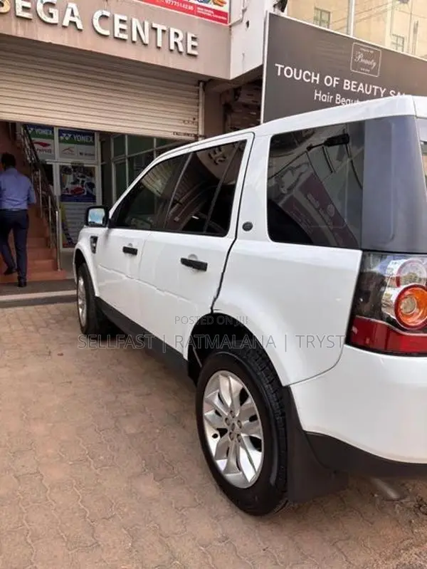 Land Rover Freelander 2013