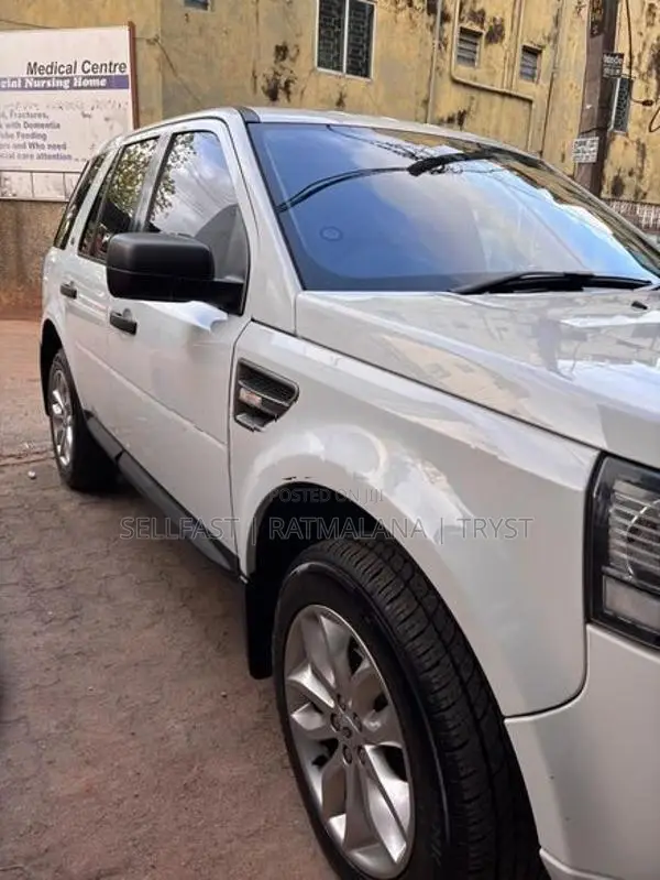 Land Rover Freelander 2013