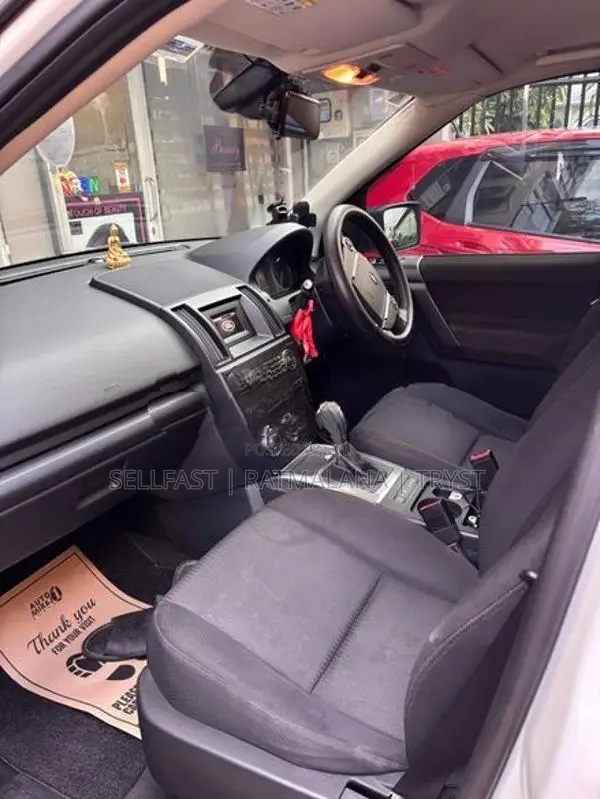 Land Rover Freelander 2013