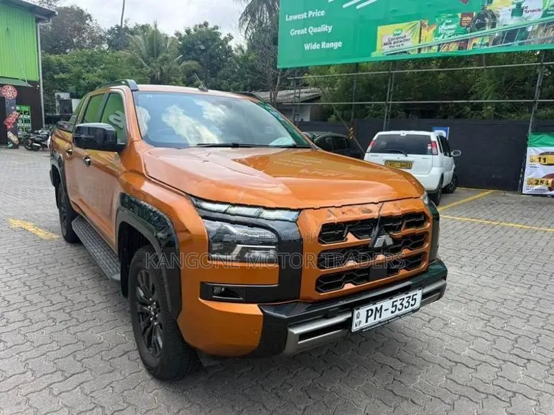 Mitsubishi L200 Triton Gsr 2025