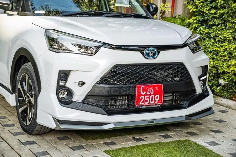 Toyota Raize Z 1.2L Hybrid BSM 2026