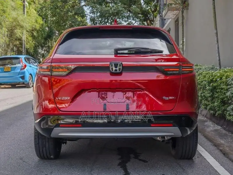 Honda Vezel Z Premium Red 2026
