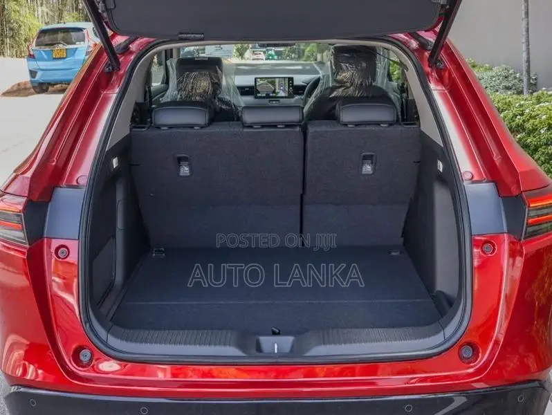 Honda Vezel Z Premium Red 2026