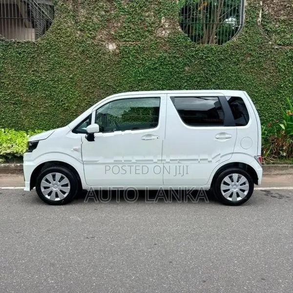 Suzuki Wagon R ZL White 2026
