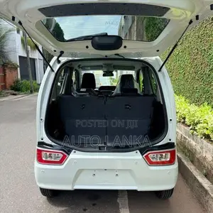Suzuki Wagon R ZL White 2026