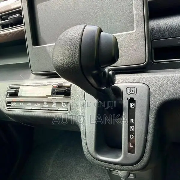 Suzuki Wagon R ZL White 2026