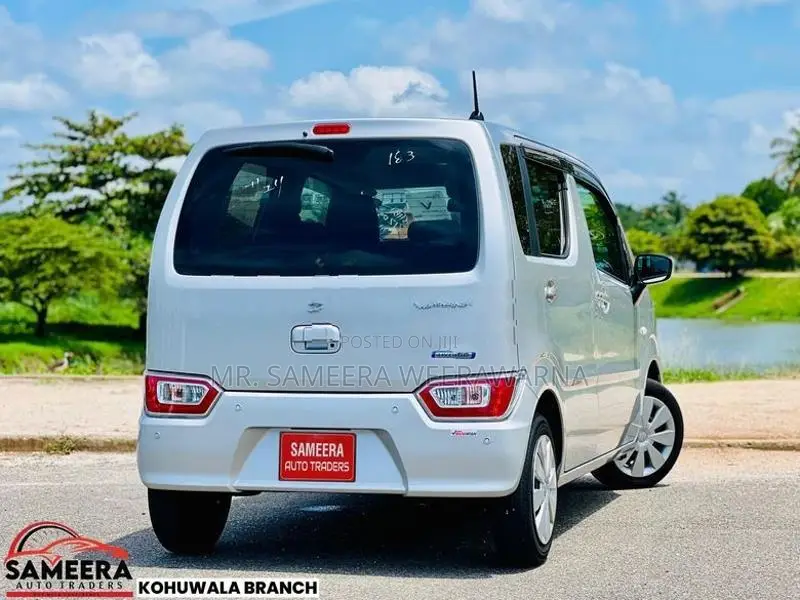 Suzuki Wagon R FX Hybrid 2024