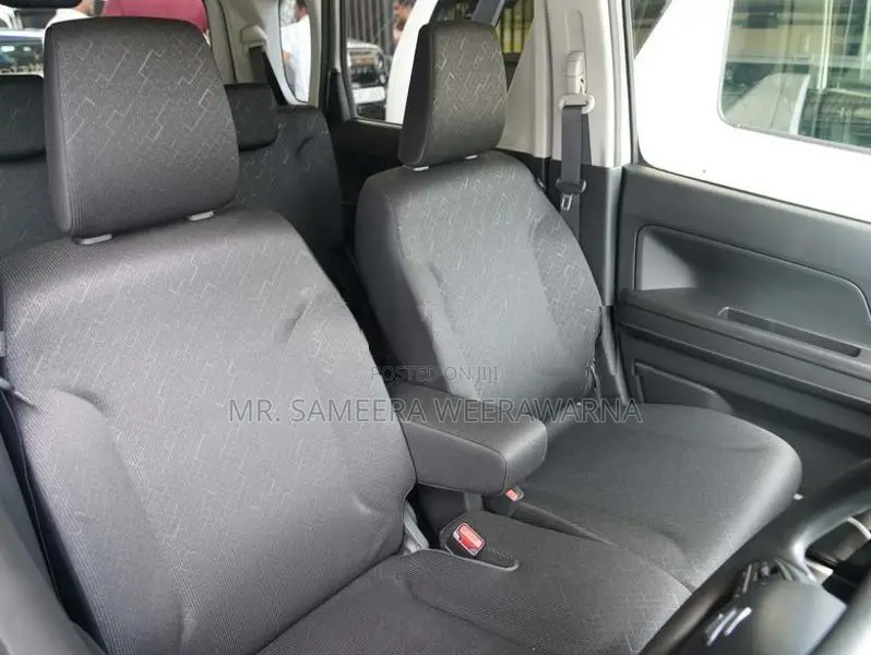 Suzuki Wagon R FX Hybrid 2024