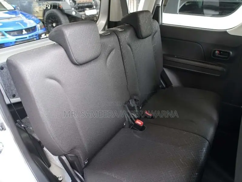 Suzuki Wagon R FX Hybrid 2024