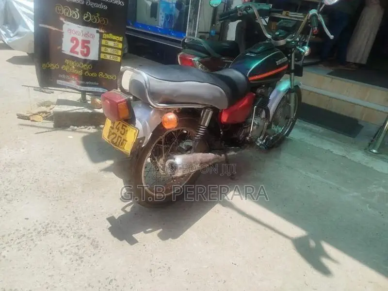 Honda CM125 1994