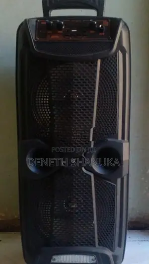 KBroad KTS-1743 වර්ගයේ Wireless Speaker එකක්