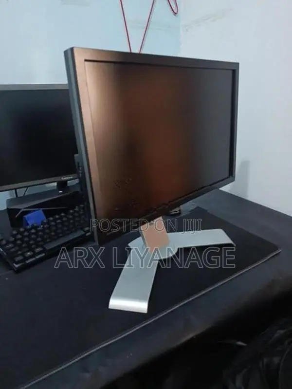 DELL 19" Wide Monitor