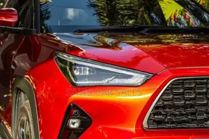 Toyota Yaris Cross Premium Luxury 2025