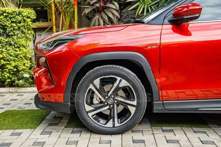 Toyota Yaris Cross Premium Luxury 2025