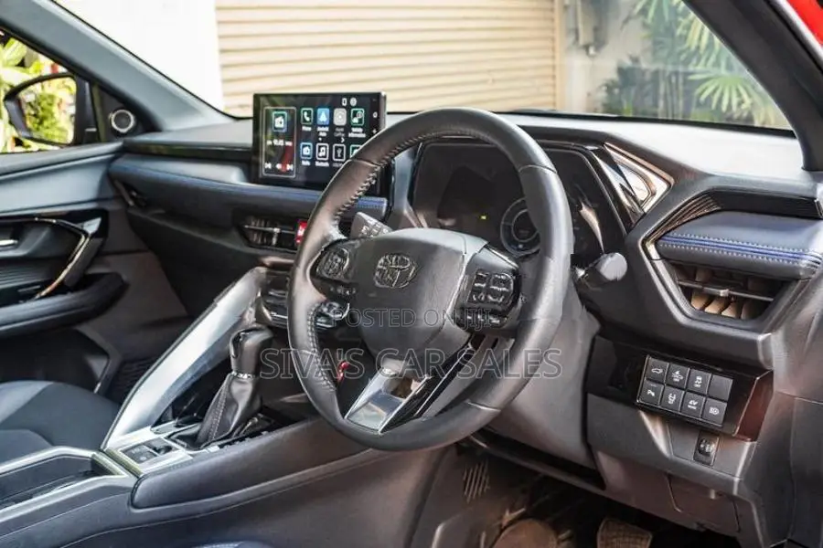 Toyota Yaris Cross Premium Luxury 2025
