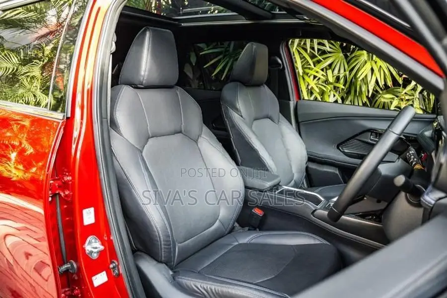 Toyota Yaris Cross Premium Luxury 2025