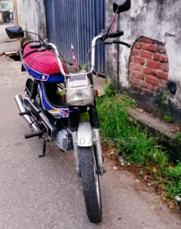 Hero 2005