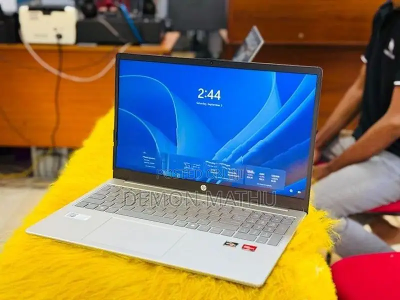 HP 15ds Ryzen 3 7000 Series 11Gen