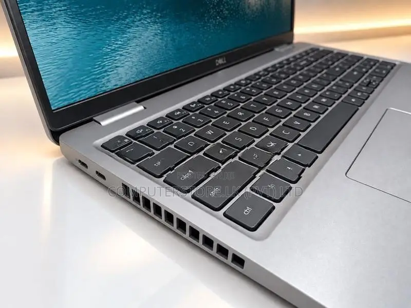 Dell Latitude 5520 Core i5 11th Gen 8GB RAM 256GB NVME