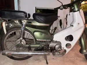 Honda Super Club C90 1983