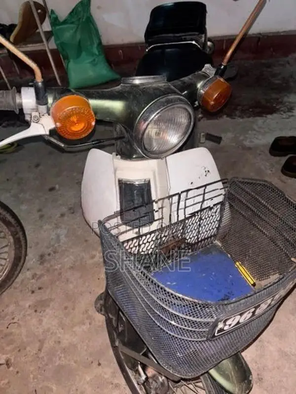 Honda Super Club C90 1983