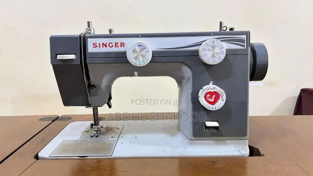 Singer Sewing Machine
