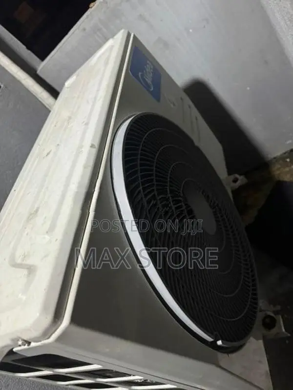 Midea 12000 BTU Non Inverter AC