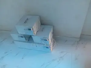 Incubator ( බිත්තර රක්කවන මැෂින් )