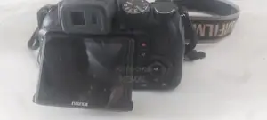 Fujifilm FinePix HS35EXR 16.3MP Digital Camera