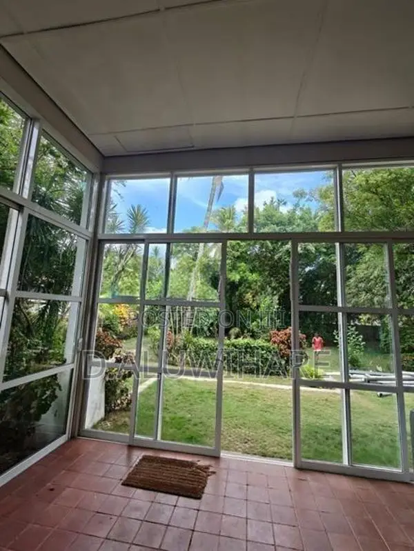 Aluminium Sliding Doors