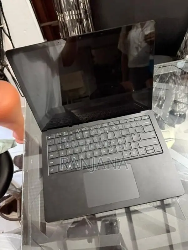 Microsoft Surface Laptop 4