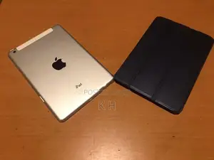 Apple iPad Mini 2