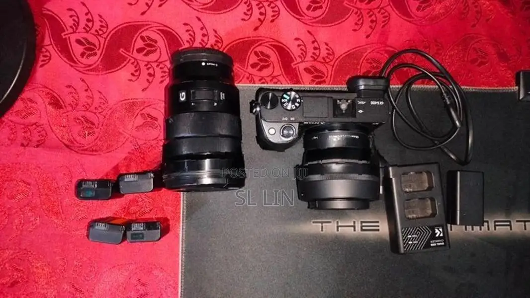 Sony Amm F4 OSS Sigma 56mm F1.4