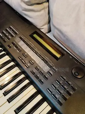 Roland XP50 Keyboard