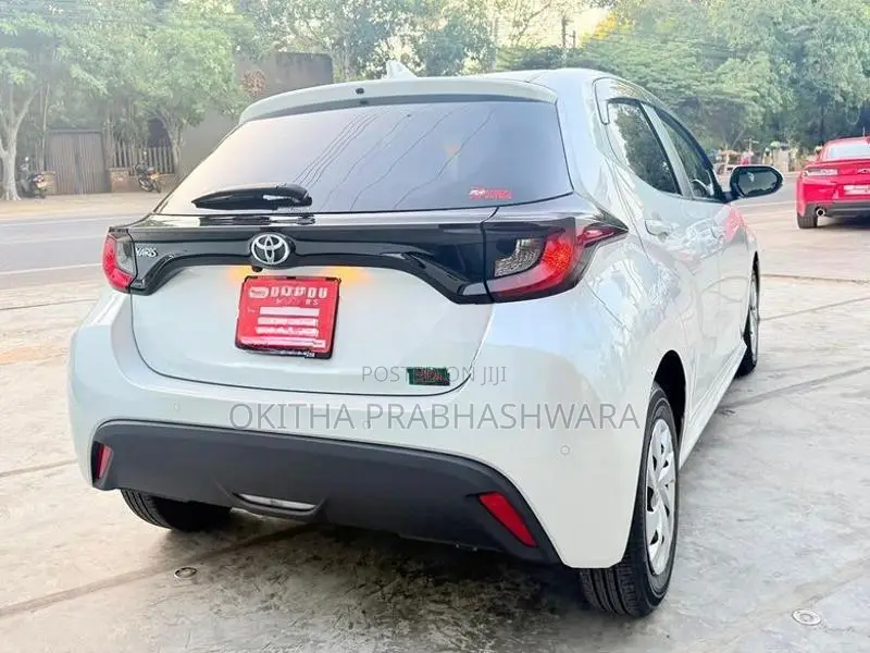 Toyota Yaris G GRADE 2024
