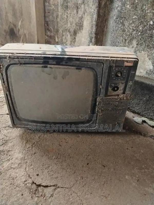 Cosmos TV for Parts