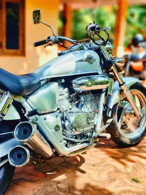 Honda Magna 2019