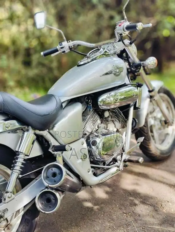 Honda Magna 2019