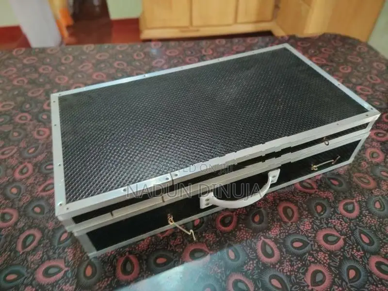 GFX 8 Paddle With Hard Box