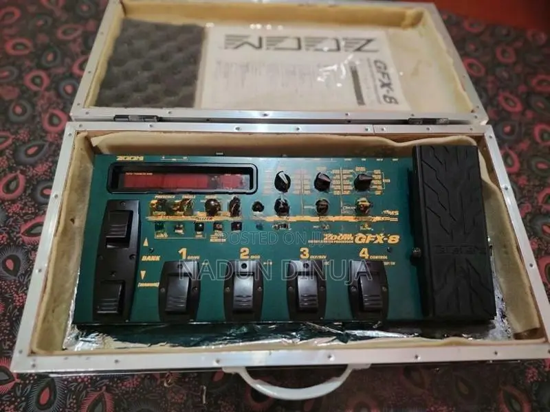 GFX 8 Paddle With Hard Box