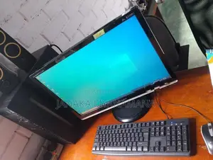 Golden Field Desktop Computer Core 2 Quad 8GB RAM GT 630 Samsung Monit
