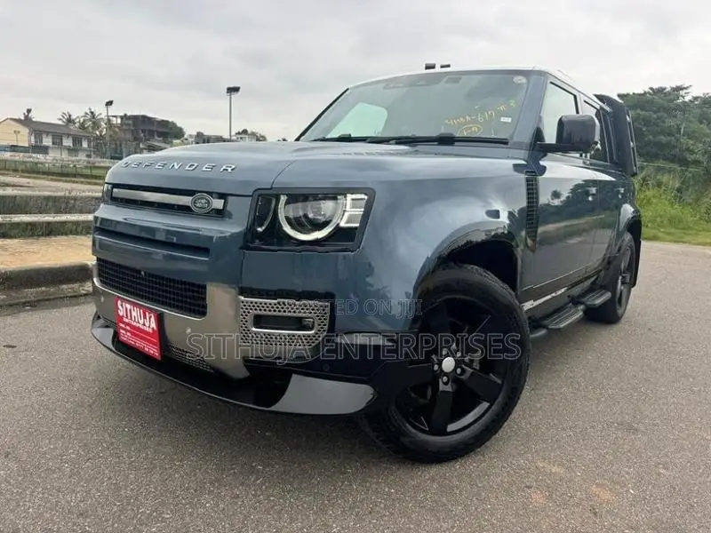 Land Rover Defender 2023