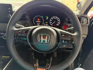 Honda Vezel Z Premium 2025