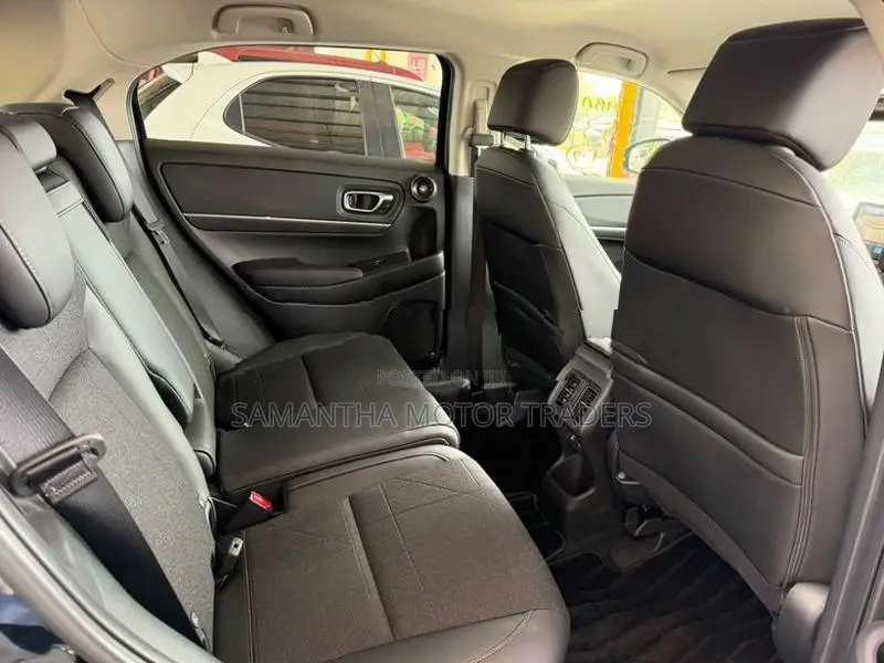 Honda Vezel Z Premium 2025