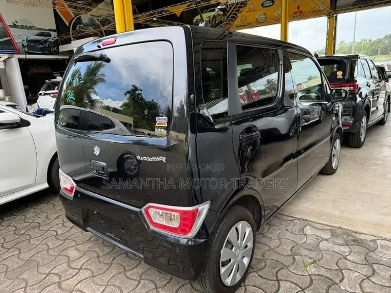 Suzuki Wagon R FX Petrol 2025