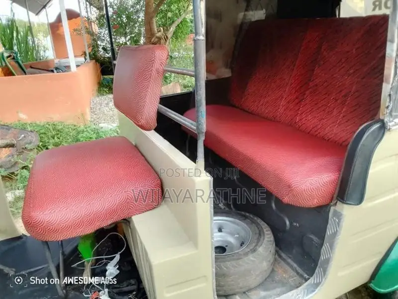 Bajaj RE Three wheel 1994