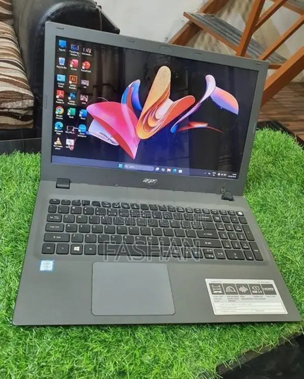 Acer i3 6TH GEN 2.30GHZ 8GB RAM 128GB SSD 1TB Laptop
