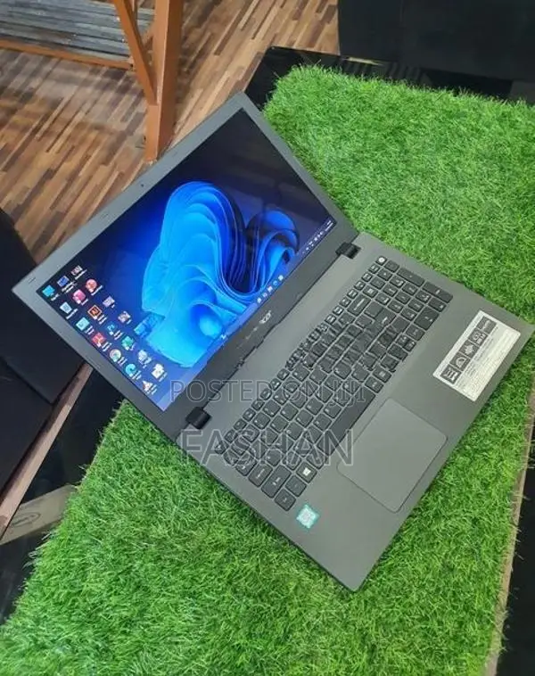 Acer i3 6TH GEN 2.30GHZ 8GB RAM 128GB SSD 1TB Laptop