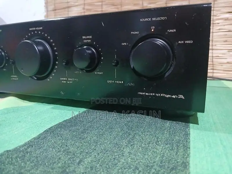 JVC Stereo Amplifier